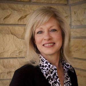 Meet your Posher, Kay